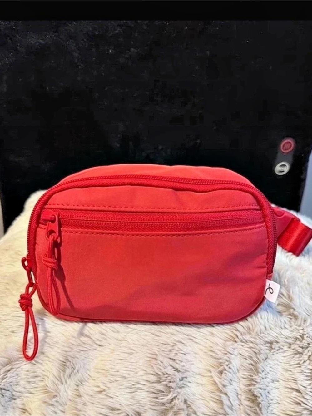Everywhere Belt Bag 1L Red Crossbody/Fanny Bag